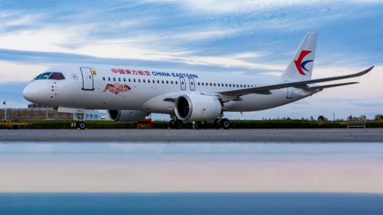 即將首飛香港的C919飛機(jī)。（東航供圖）